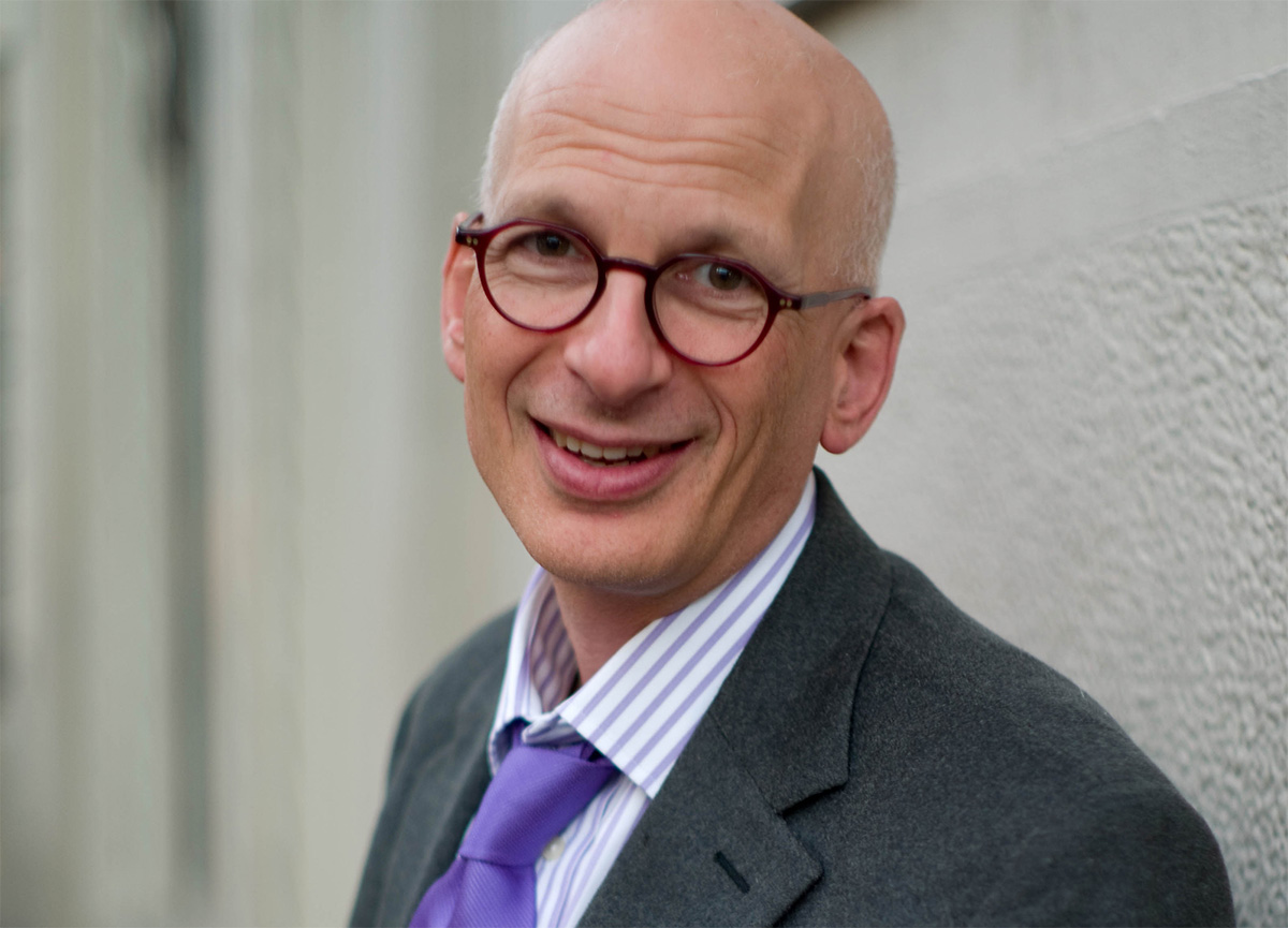 La Mucca Viola di Seth Godin: il marketing si tinge di eccezionale